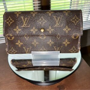 Louis Vuitton LV Monogram Long Wallet